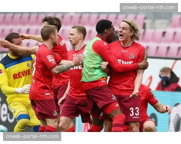 战术评论:为何本赛季德甲中游球队更倾向于采用高位防线应对纵深冲击? 战术评论:为何本赛季德甲中游球队更倾向于采用高位防线应对纵深冲击?