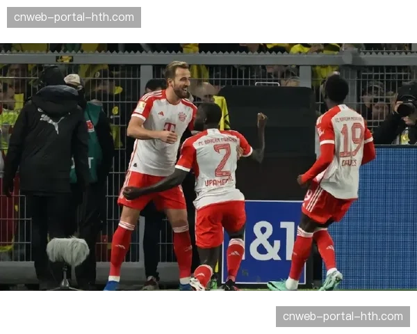 拜仁客场5-0横扫圣保利，穆西亚拉格雷茨卡奥利塞破门